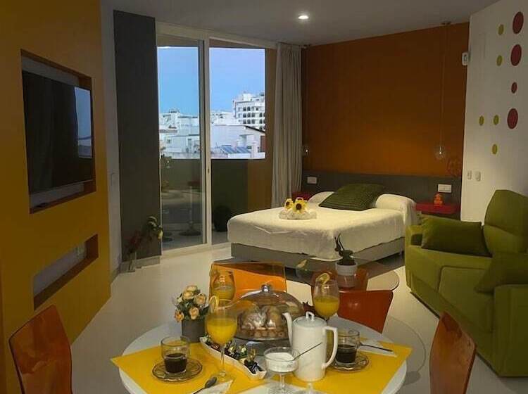 Lahola Glam Suites