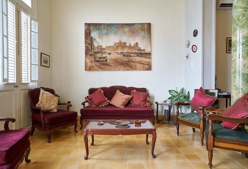 پانسیون Casa Alina Y Joseph