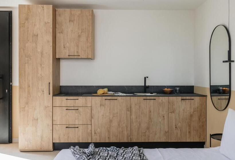 پانسیون Marea Luxury Suites