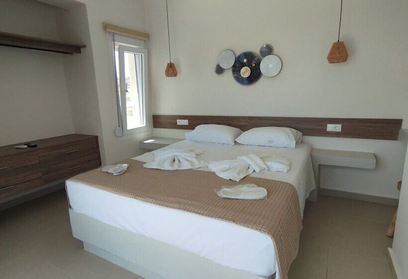 پانسیون Tamaris Suites