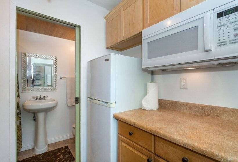 هتل Kona Islander Inn Condos