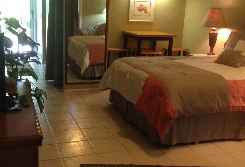 هتل Kona Islander Inn Condos