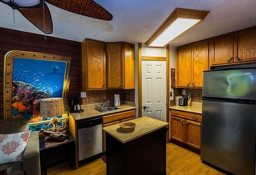 هتل Kona Islander Inn Condos