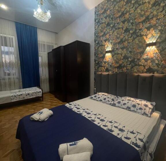 پانسیون Nits Guest House