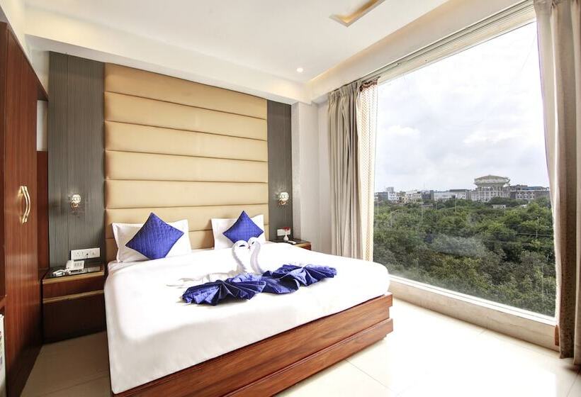 Marks Hotel & Banquet