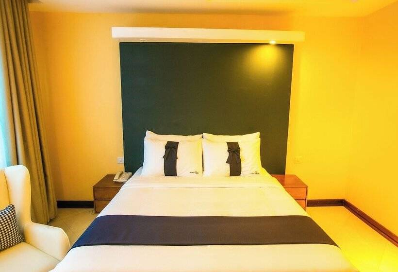 Parrot Hotel Arusha