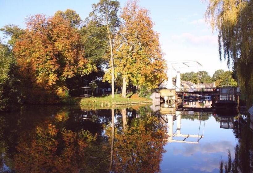 تختخواب و صبحانه Logement Swaenenvecht