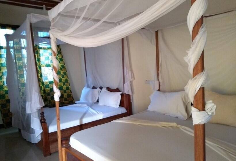 مبيت وإفطار Mpole Bungalows