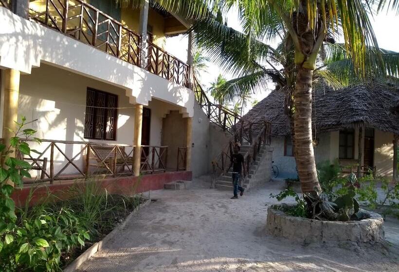 مبيت وإفطار Mpole Bungalows