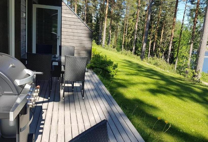 민박 Varjola Holiday Center