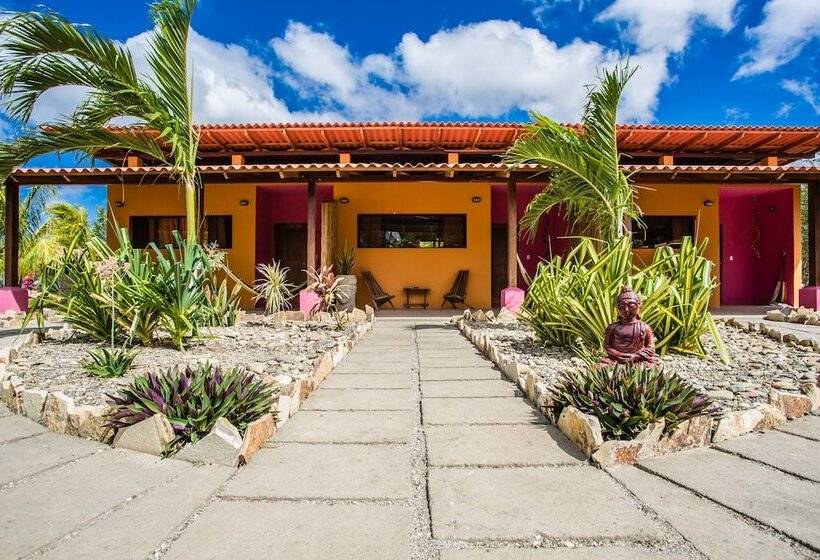 Buena Onda Beach Resort