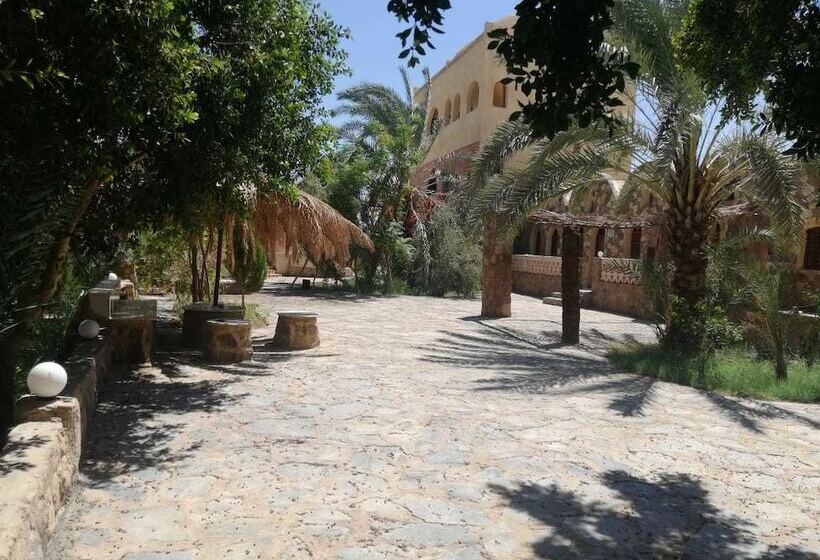 هتل Ahmed Safari Camp &