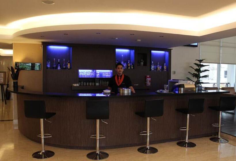 هتل Asialink Premier