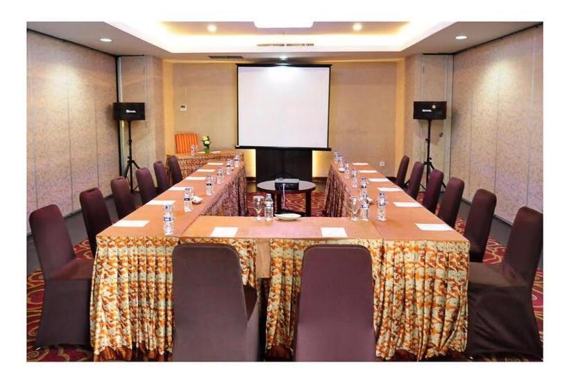 هتل Asialink Premier