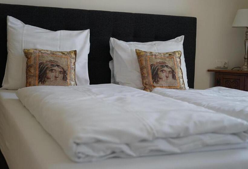 هتل De Gulden Waagen