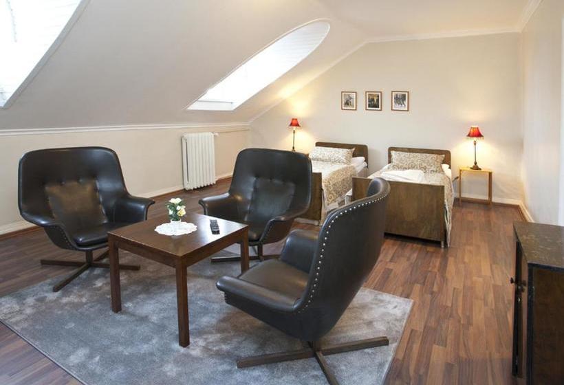 فندق Li Ravintola Mäntän Klubi