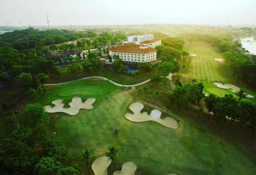 هتل Puri Kiic Golf View