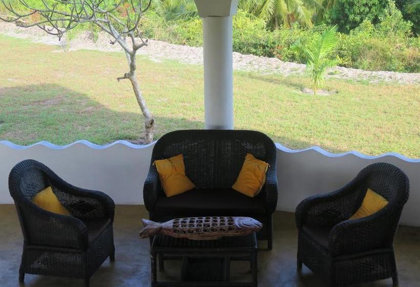 مبيت وإفطار Butiama Bustani