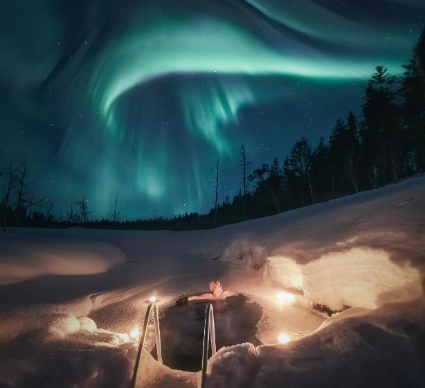 منتجع Aurora Village Ivalo