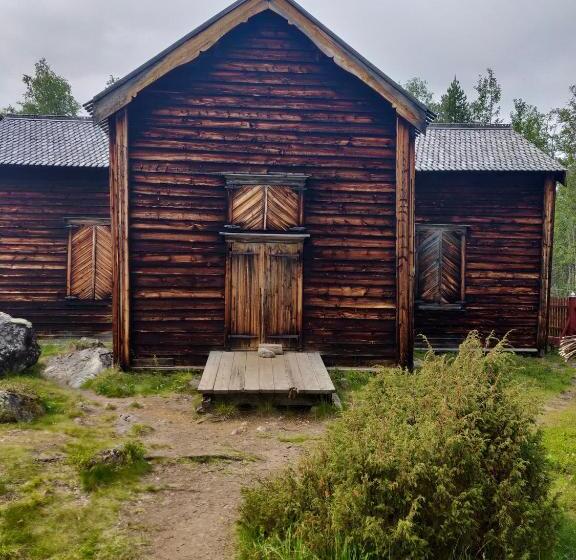 منتجع Aurora Village Ivalo
