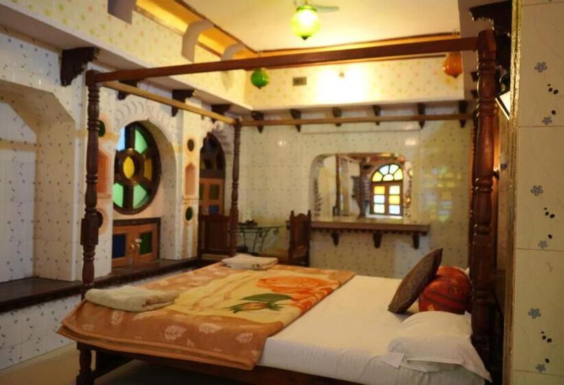 منتجع Kasera Paradise