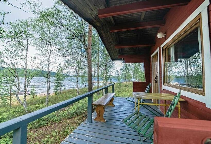 استراحتگاه Ukonjärven Holiday Village