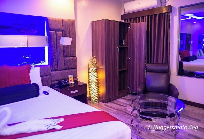 בית מלון כפרי Extension Grand Central