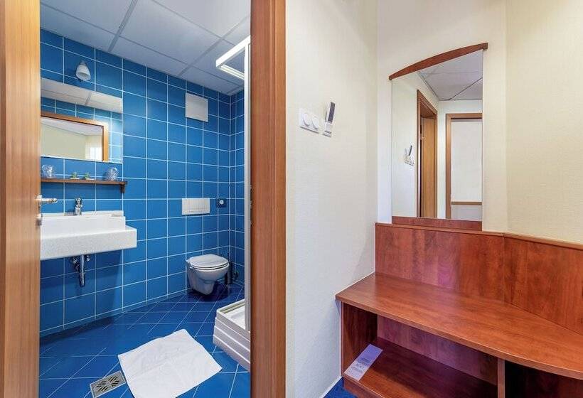 تختخواب و صبحانه Villa Oliver Gödöllő