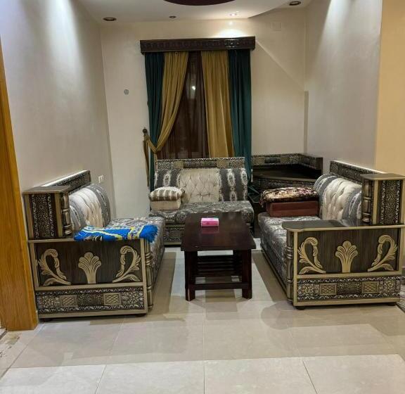 المنزل الفاخر للشقق المفروشة