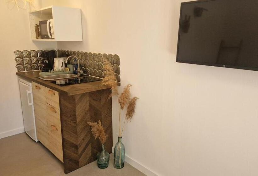 تختخواب و صبحانه Chambre Indépendante Avec Sdb, Cuisine Et Terrasse