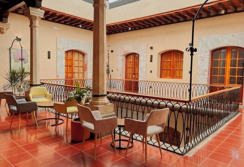 هتل Sauvé Casa Boutique