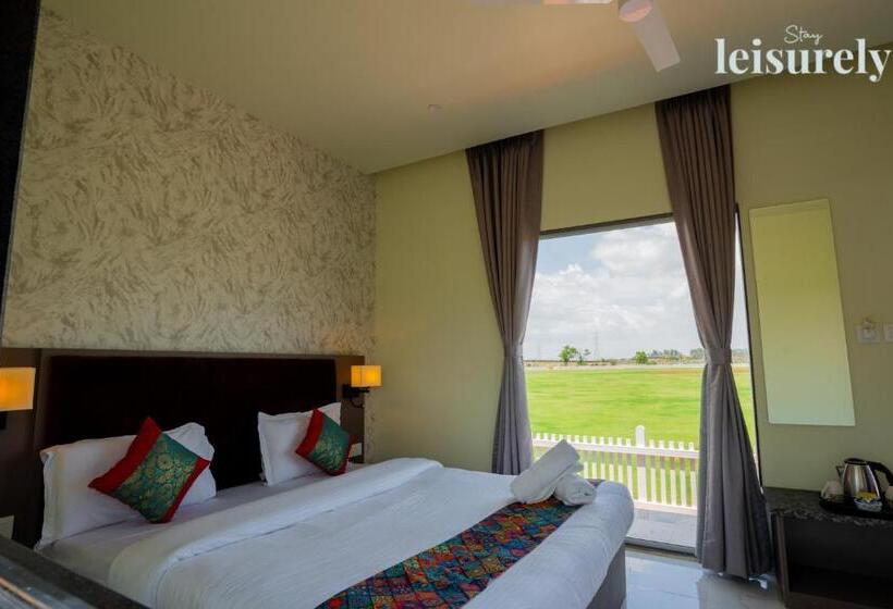 酒店 Stay Leisurely Pavilion By The Hills, Lonavala Stadium View Rooms