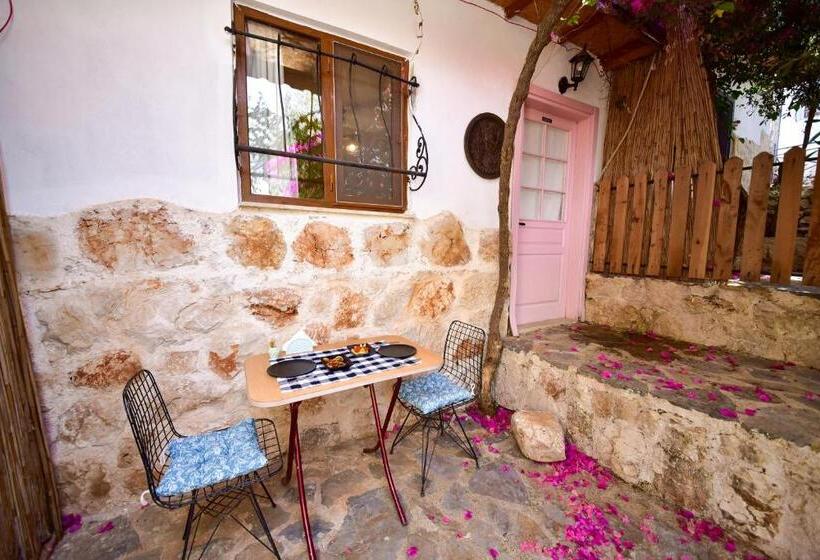 Kaş Taş Otel