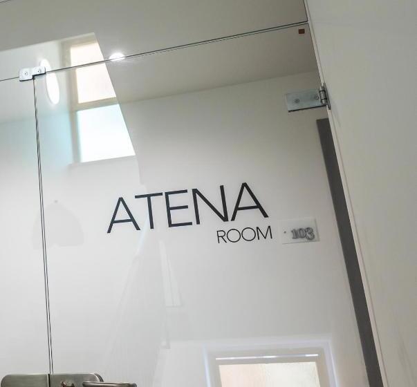 پانسیون Atena Room