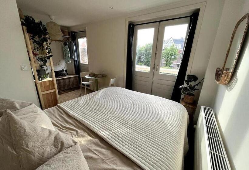 پانسیون Boja Beach House