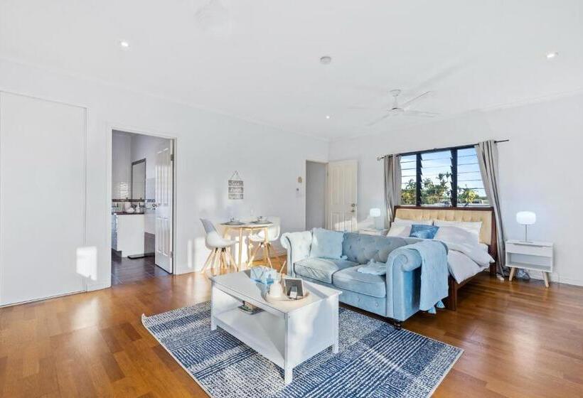 بنسيون Tropical Paradise Suite With Private Kitchen Bath And Laundry