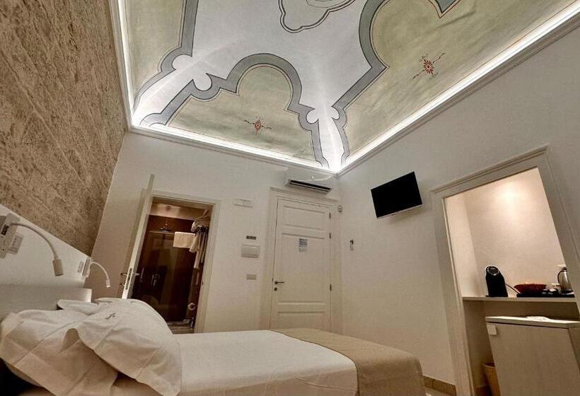 تختخواب و صبحانه Relais La Muraglia   Luxury Rooms