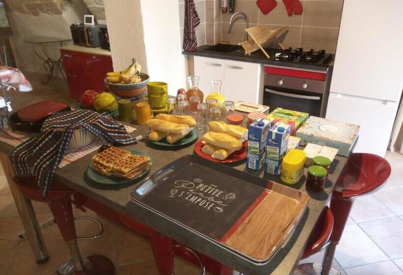 مبيت وإفطار Chambres D Hôtes L Amphitryon 5 Chambres