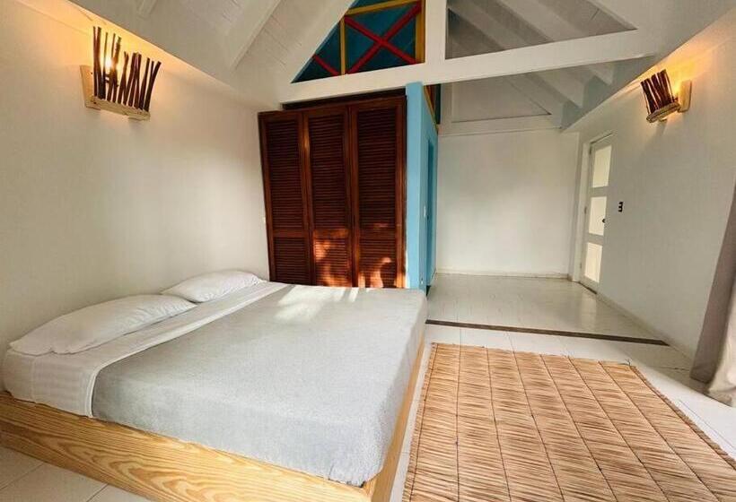 تختخواب و صبحانه Coco House By Be Happy