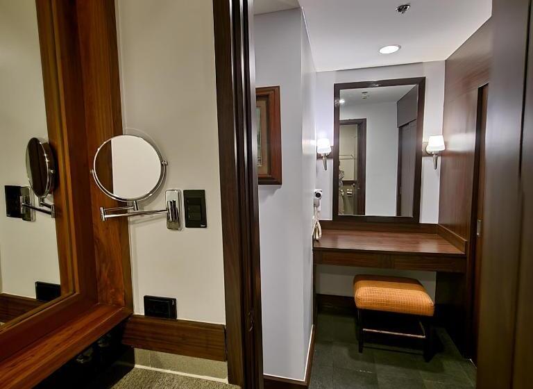 هتل Homey Deluxe Room, Privately Owned At The Forest Lodge By Mist And Pine