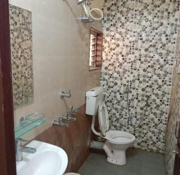 ホテル Goroomgo Green Akress Bhubaneswar Comfortable Bed With Impressive Service