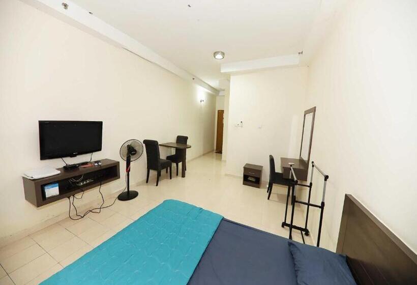 فندق Oyo 91006 Ktc Studio Apartment By My Gunung