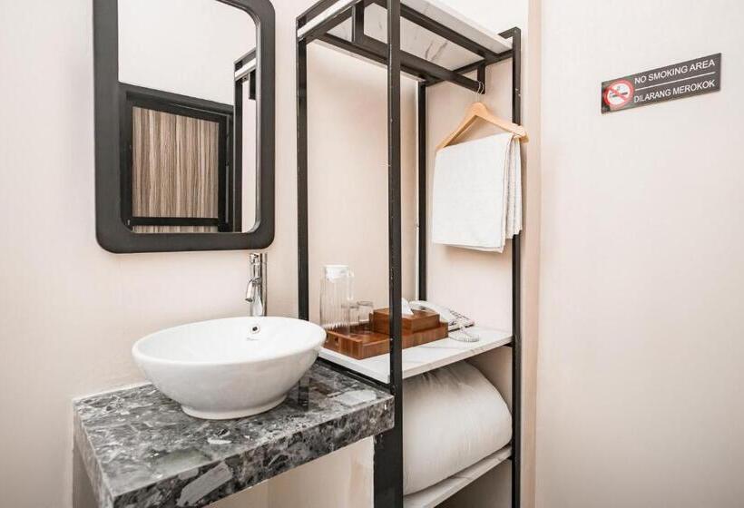 هتل Reddoorz Near Taman Bekapai 3 Balikpapan