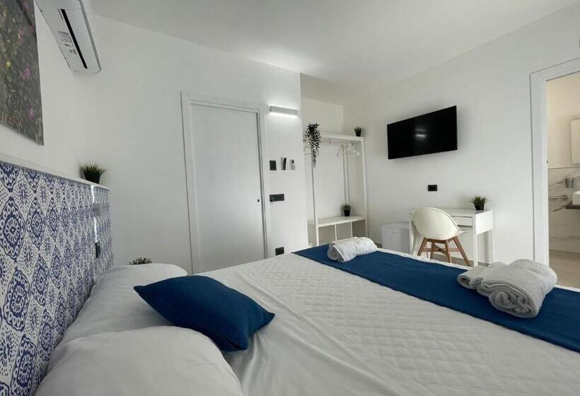 Пансион Pizzuco Holiday Rooms