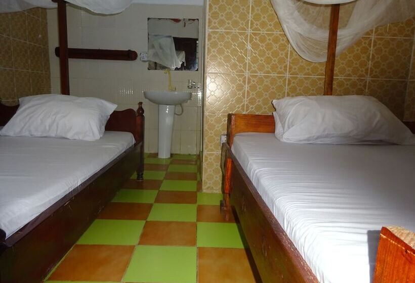 تختخواب و صبحانه Homeland Swahili Lodge   Hostel