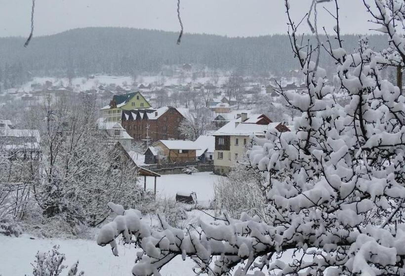 مبيت وإفطار Krym