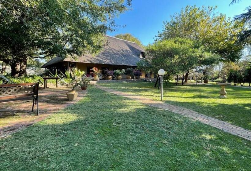 צימר Midrand Wild Goose Guest House & Conferencing Venue