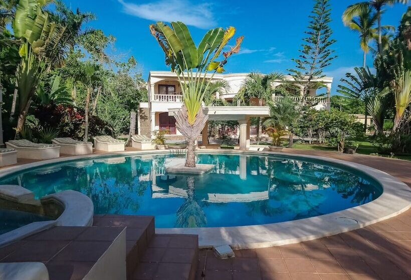 تختخواب و صبحانه Villa La Plantacion