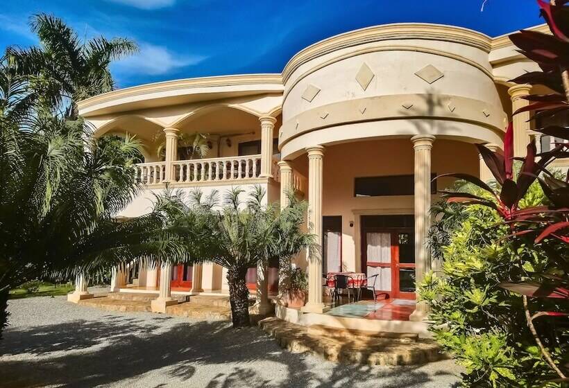 تختخواب و صبحانه Villa La Plantacion