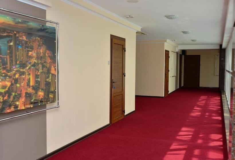 בית מלון כפרי Mark Plaza